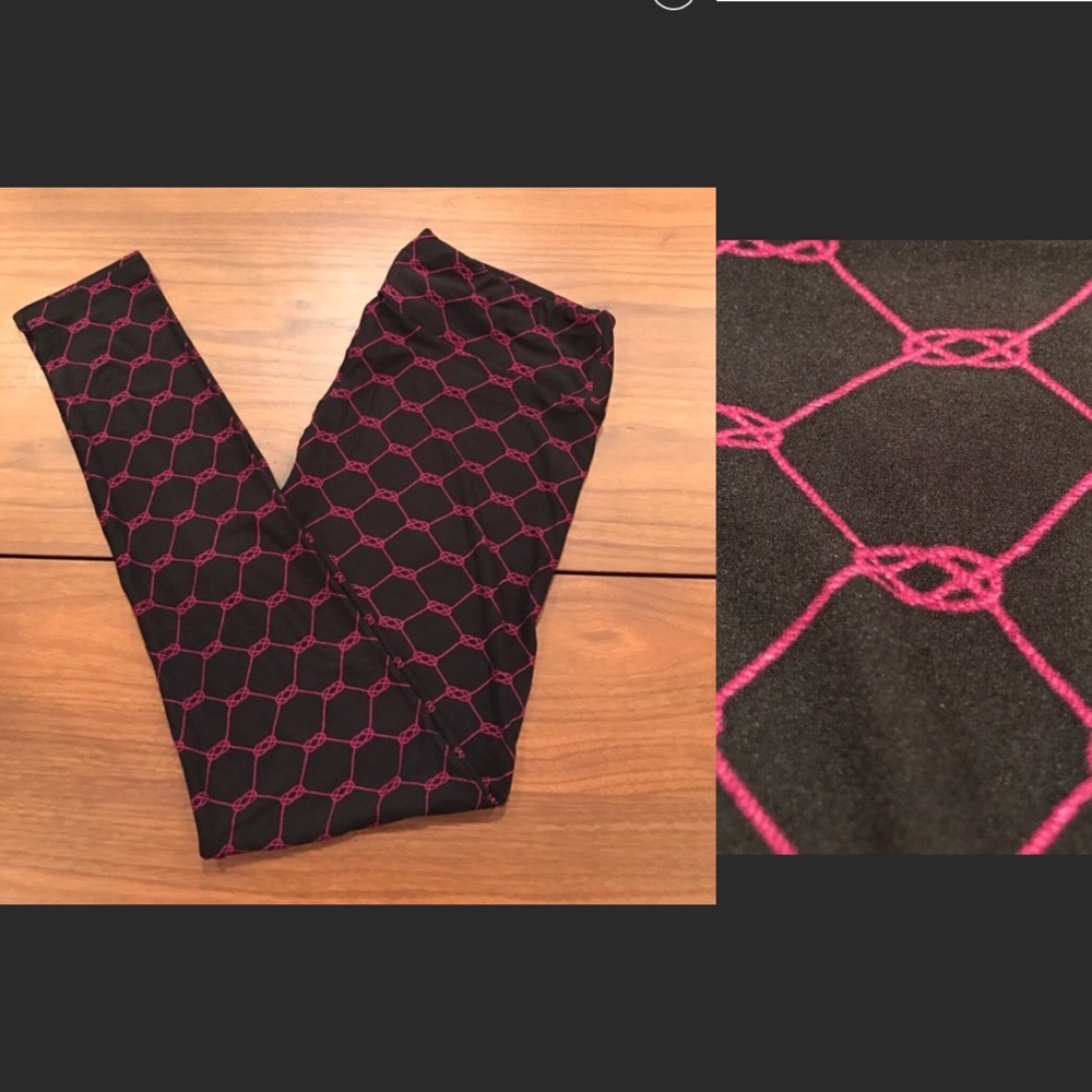 LuLaRoe Hot Pink Nautical Knots TC leggings